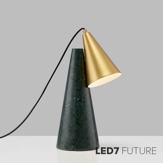 Loft Industry Modern - Triangle Brass Table